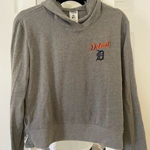Detroit Tigers Pink crop sweatshirt